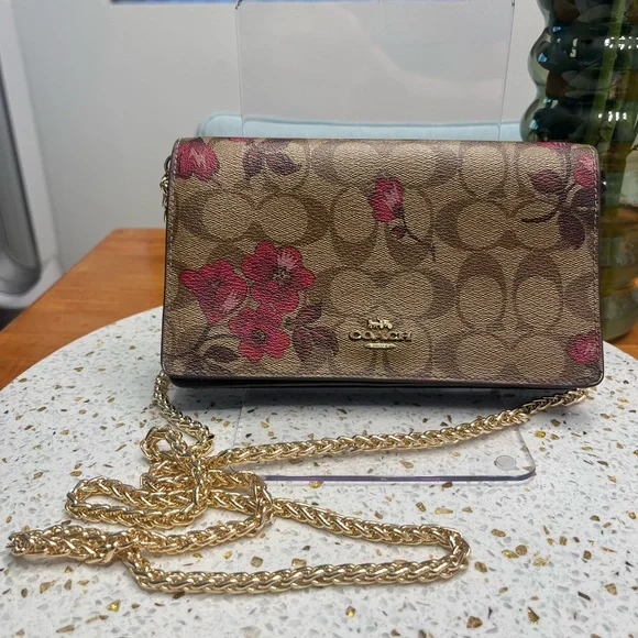 Coach Anna - Signature Victorian Flowers- Crossbody with gold hardware - Picture 2 of 13